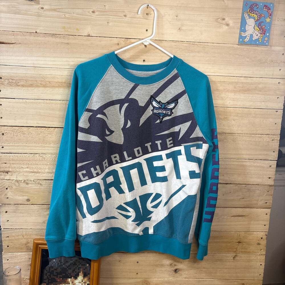 NBA Charlotte Hornets Raglan Fleece Crewneck Sweatshirt Teal